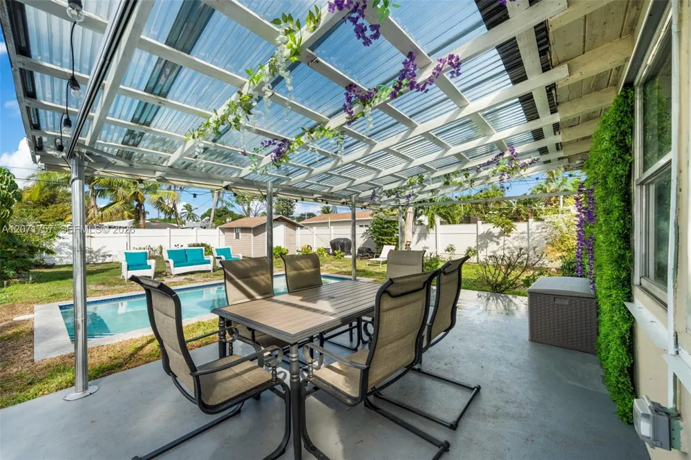1935 Arthur St Hollywood, FL 33020