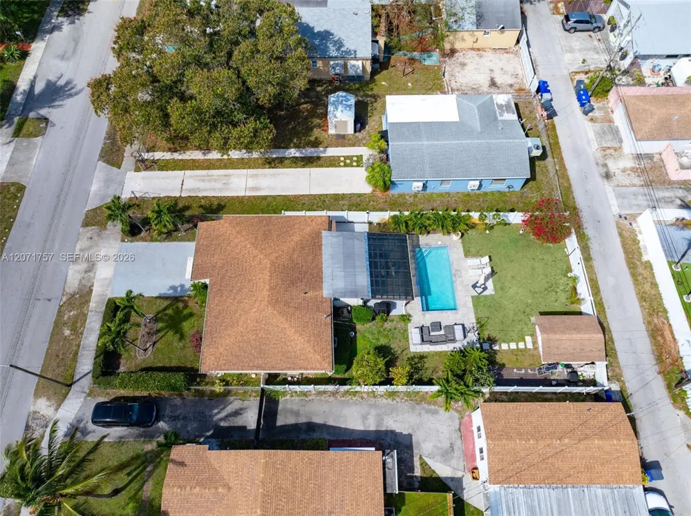 1935 Arthur St Hollywood, FL 33020