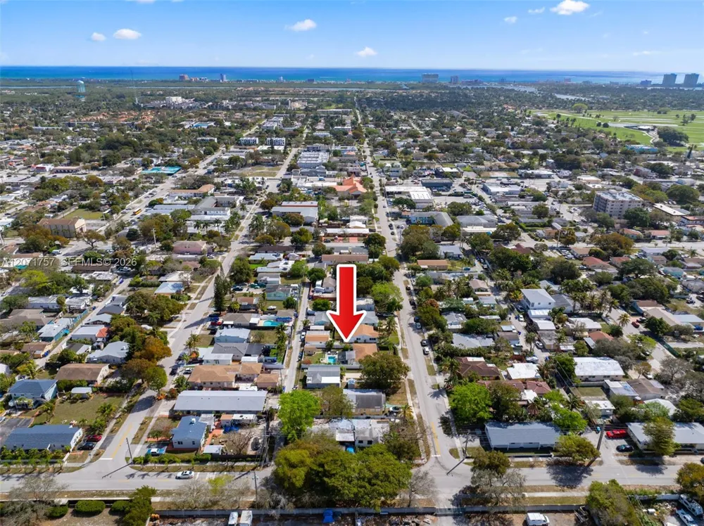 1935 Arthur St Hollywood, FL 33020