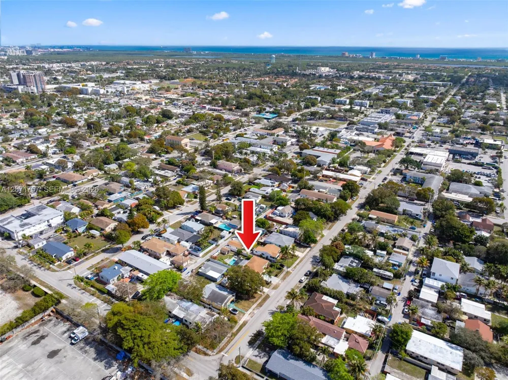 1935 Arthur St Hollywood, FL 33020