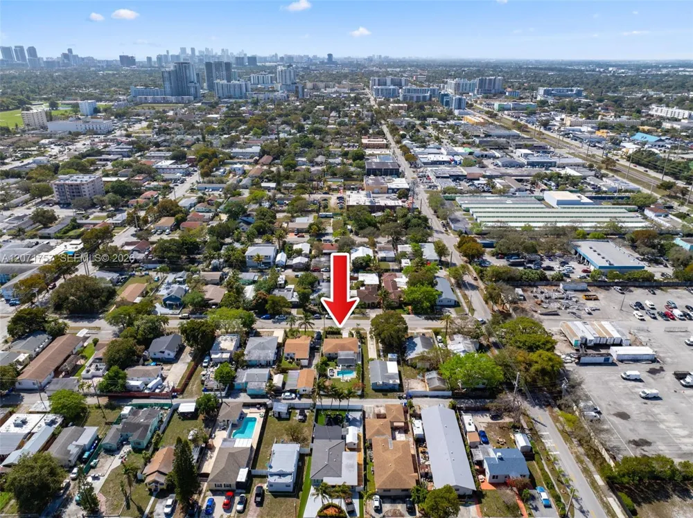 1935 Arthur St Hollywood, FL 33020