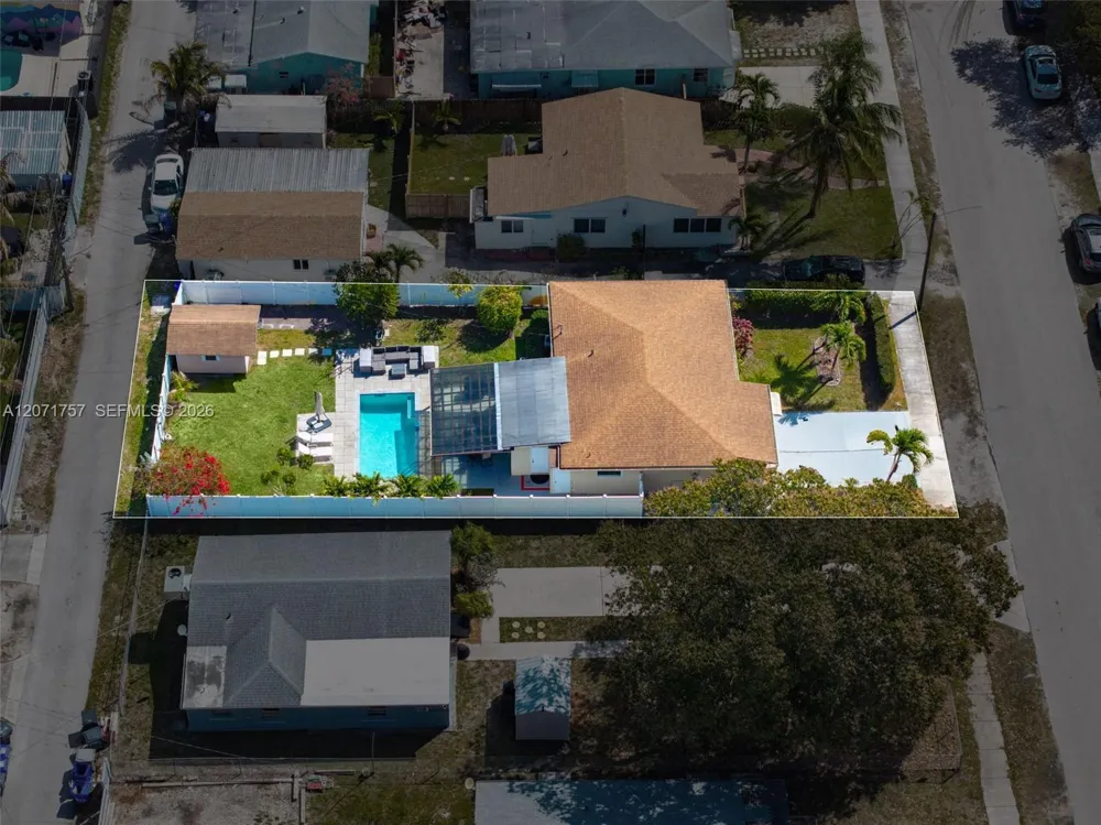 1935 Arthur St Hollywood, FL 33020