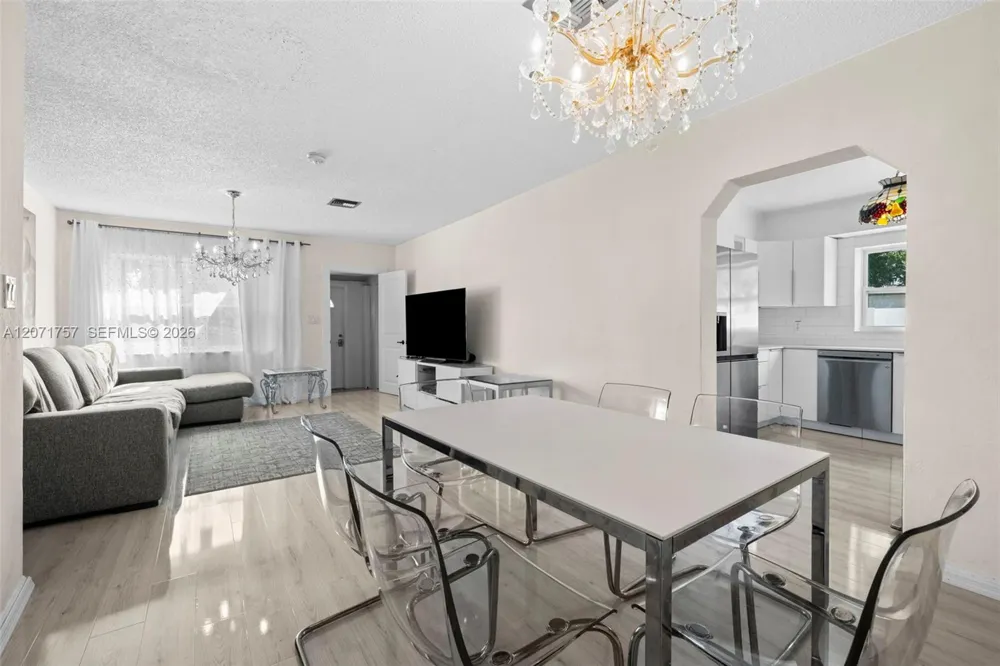 1935 Arthur St Hollywood, FL 33020