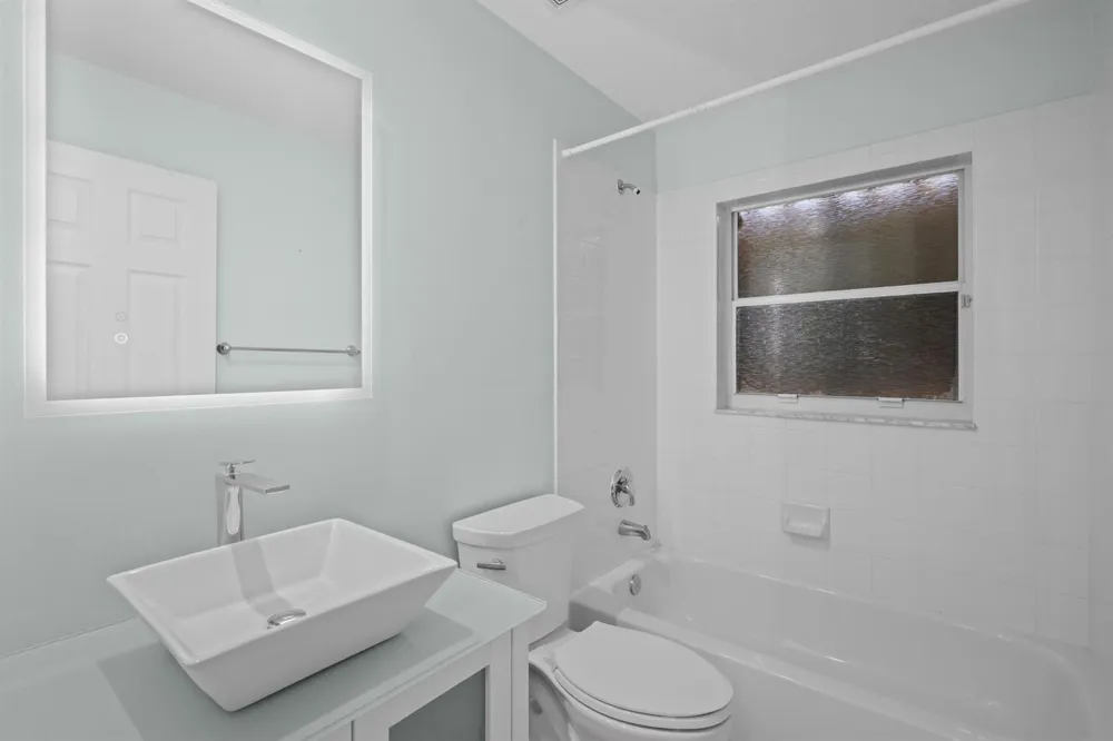 4977 Victoria Circle West Palm Beach, FL 33409