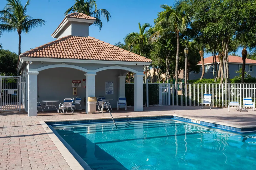 4977 Victoria Circle West Palm Beach, FL 33409