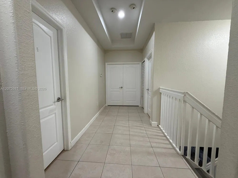14949 SW 8th Ter #14949 Miami, FL 33194