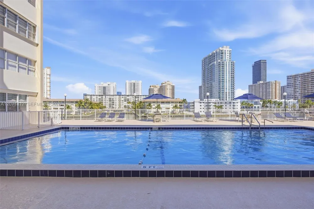 111 Golden Isles Dr #G12 Hallandale Beach, FL 33009