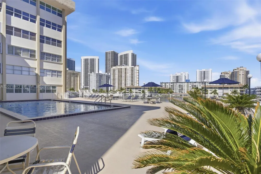 111 Golden Isles Dr #G12 Hallandale Beach, FL 33009