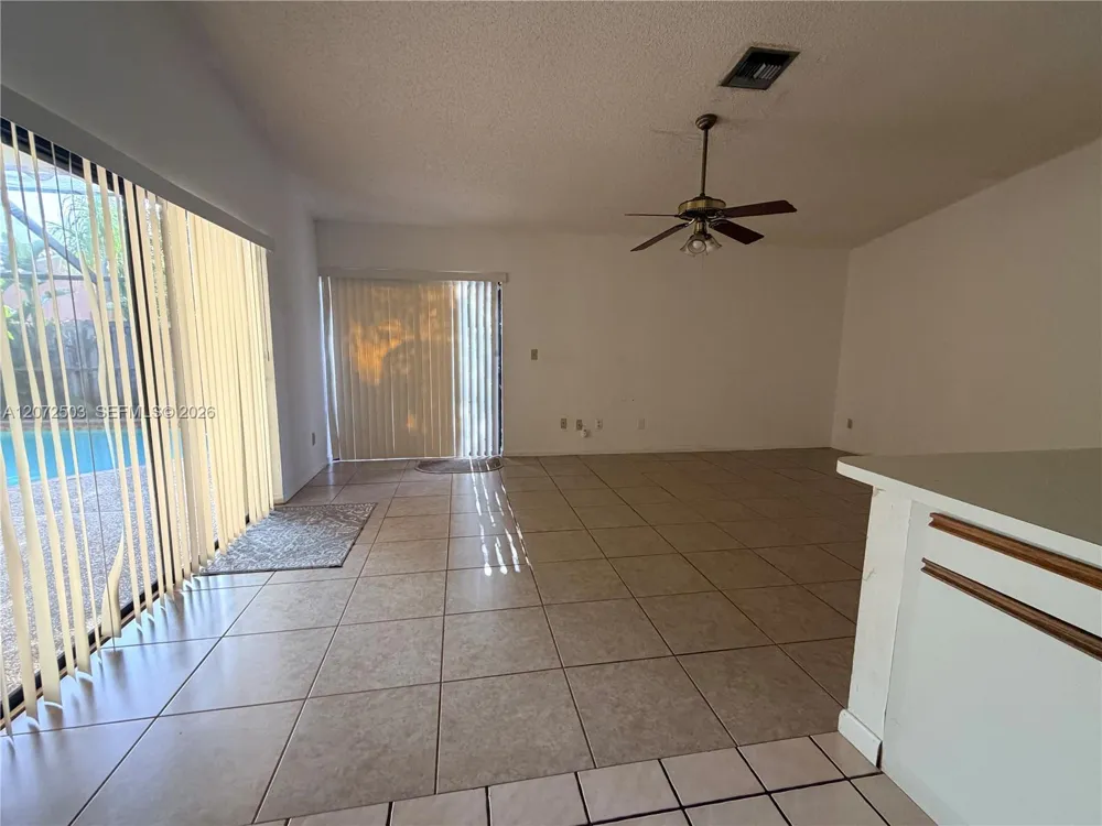 4485 NW 64th Ter #4485 Lauderhill, FL 33319