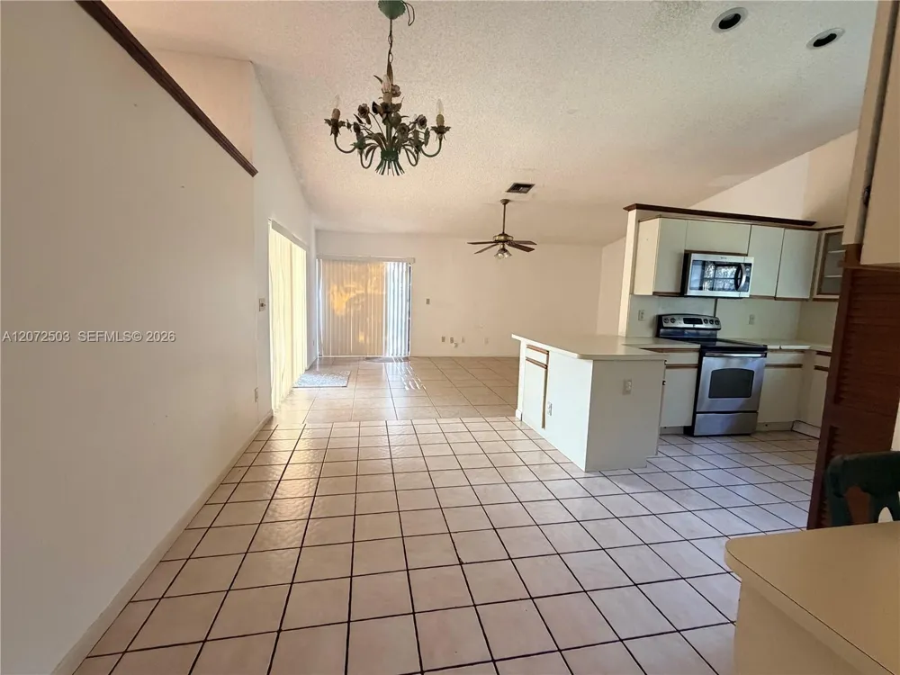 4485 NW 64th Ter #4485 Lauderhill, FL 33319