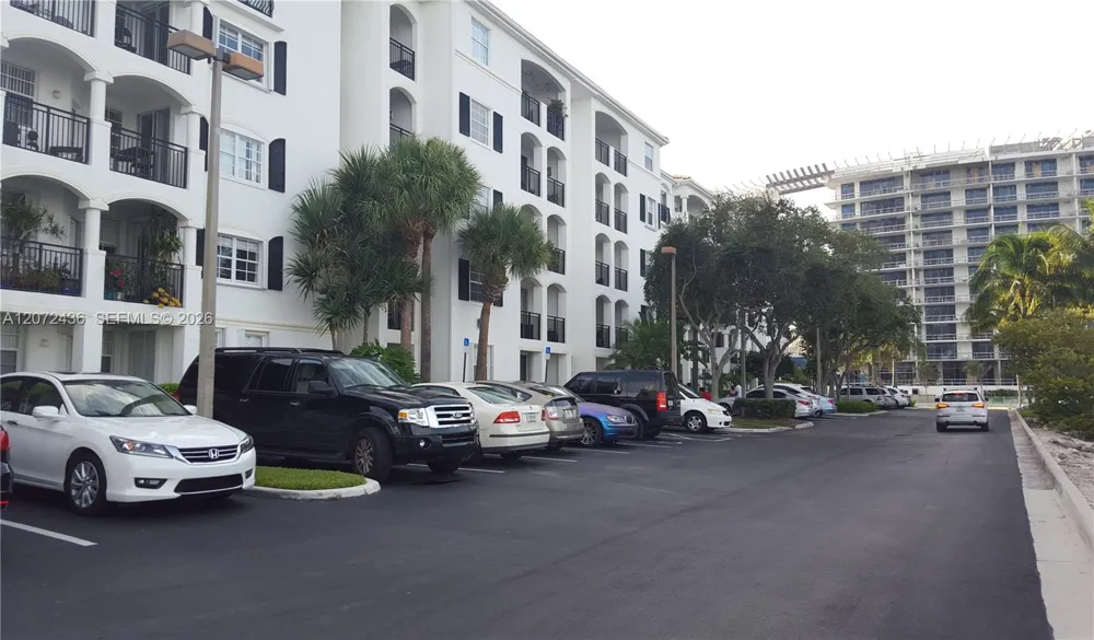 3215 NE 184 ST #14302 Aventura, FL 33160