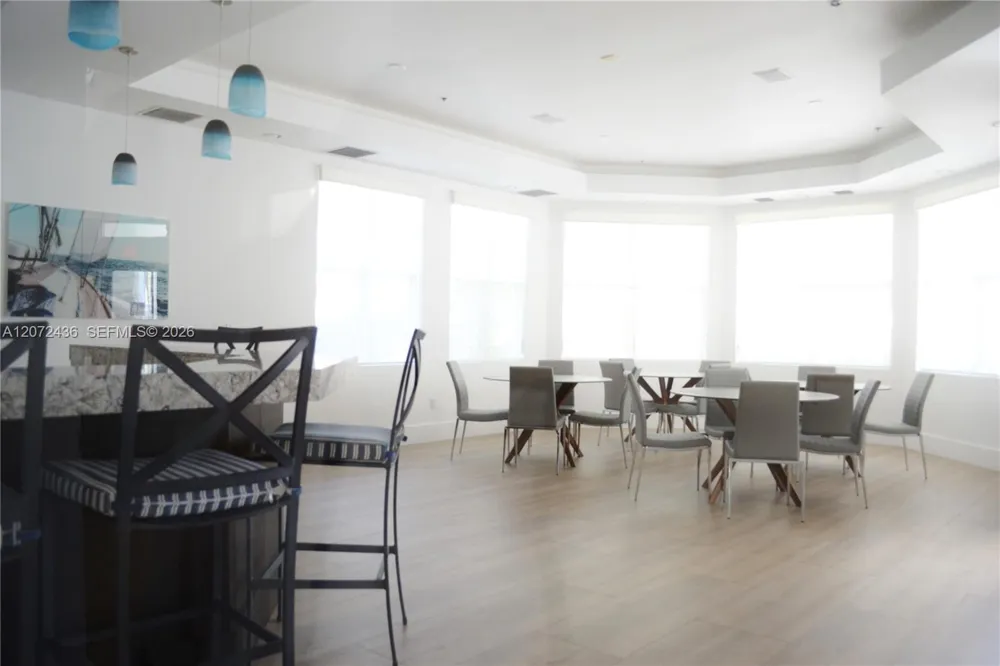 3215 NE 184 ST #14302 Aventura, FL 33160