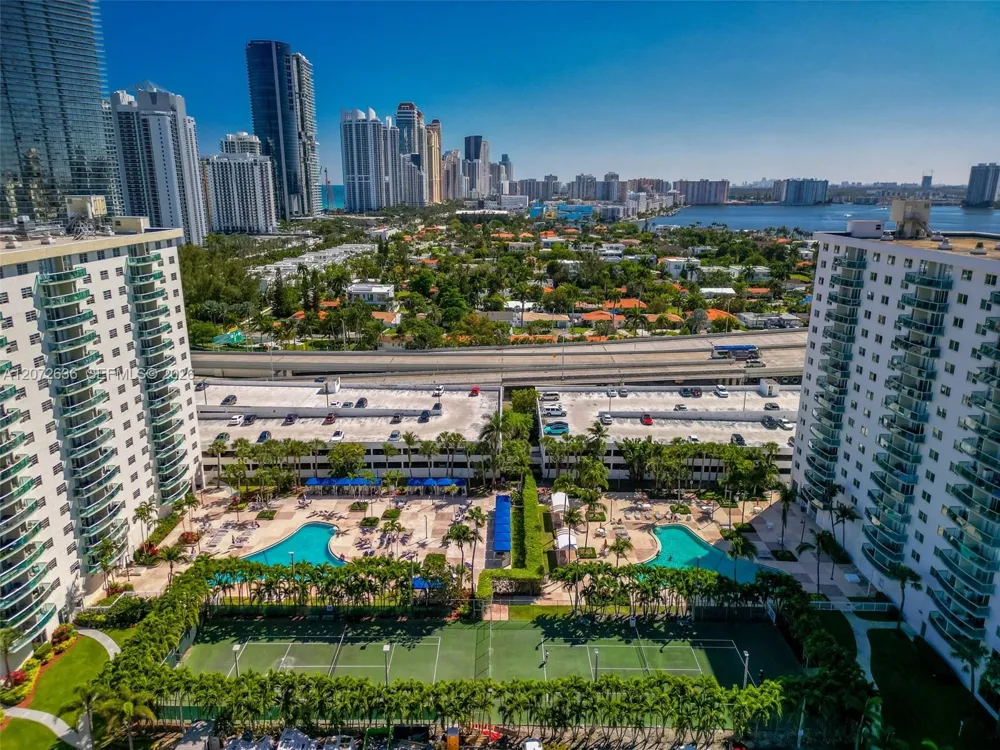 19380 Collins Ave #826 Sunny Isles Beach, FL 33160