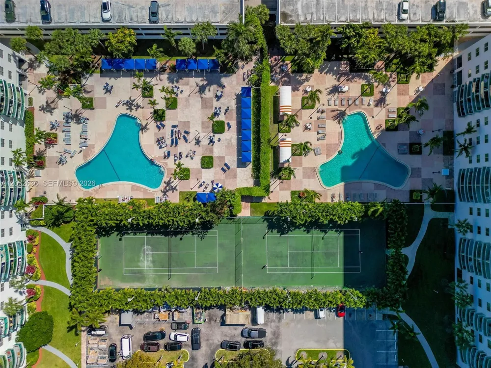19380 Collins Ave #826 Sunny Isles Beach, FL 33160