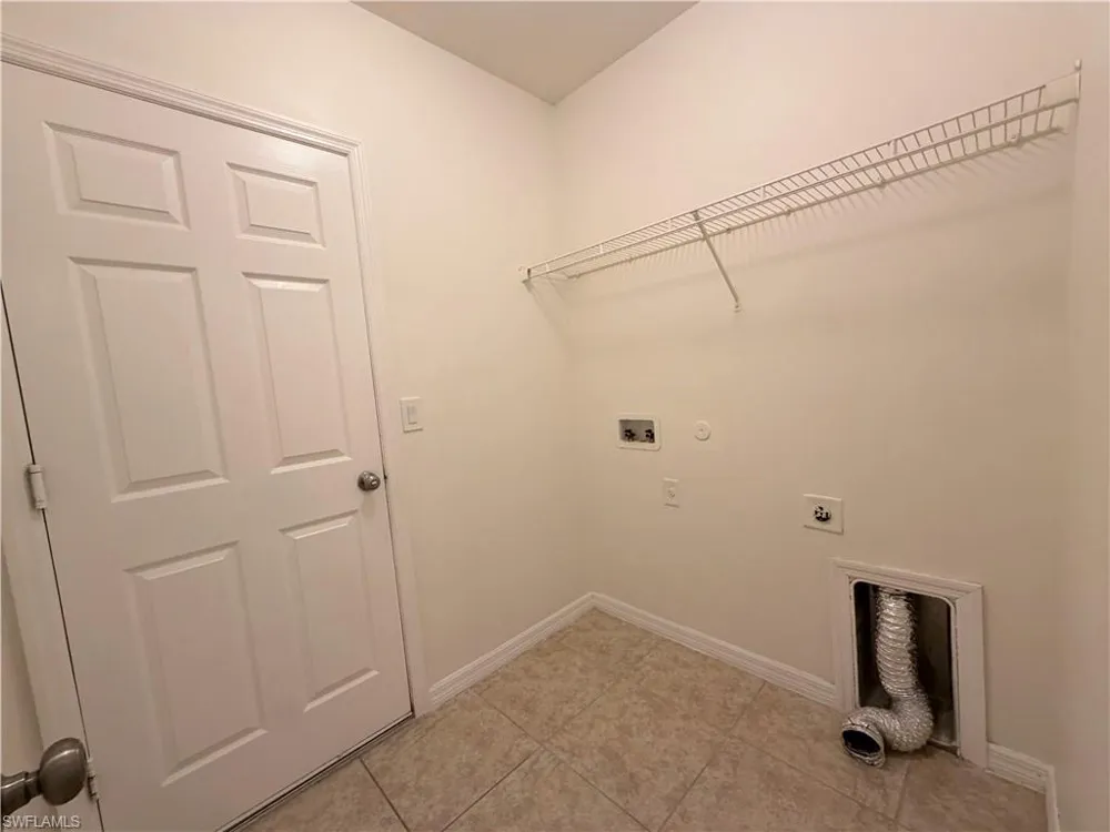 1621 SW 10th Avenue Cape Coral, FL 33991