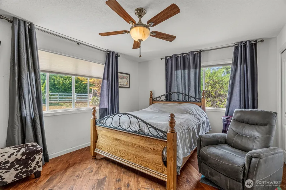 891 Young Road Kelso, WA 98626
