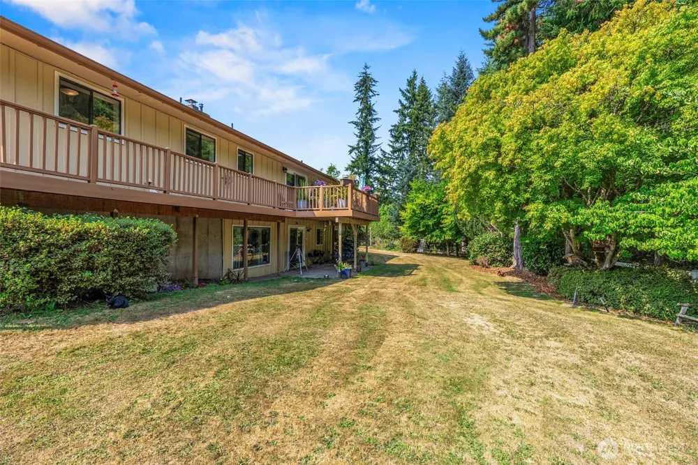 891 Young Road Kelso, WA 98626
