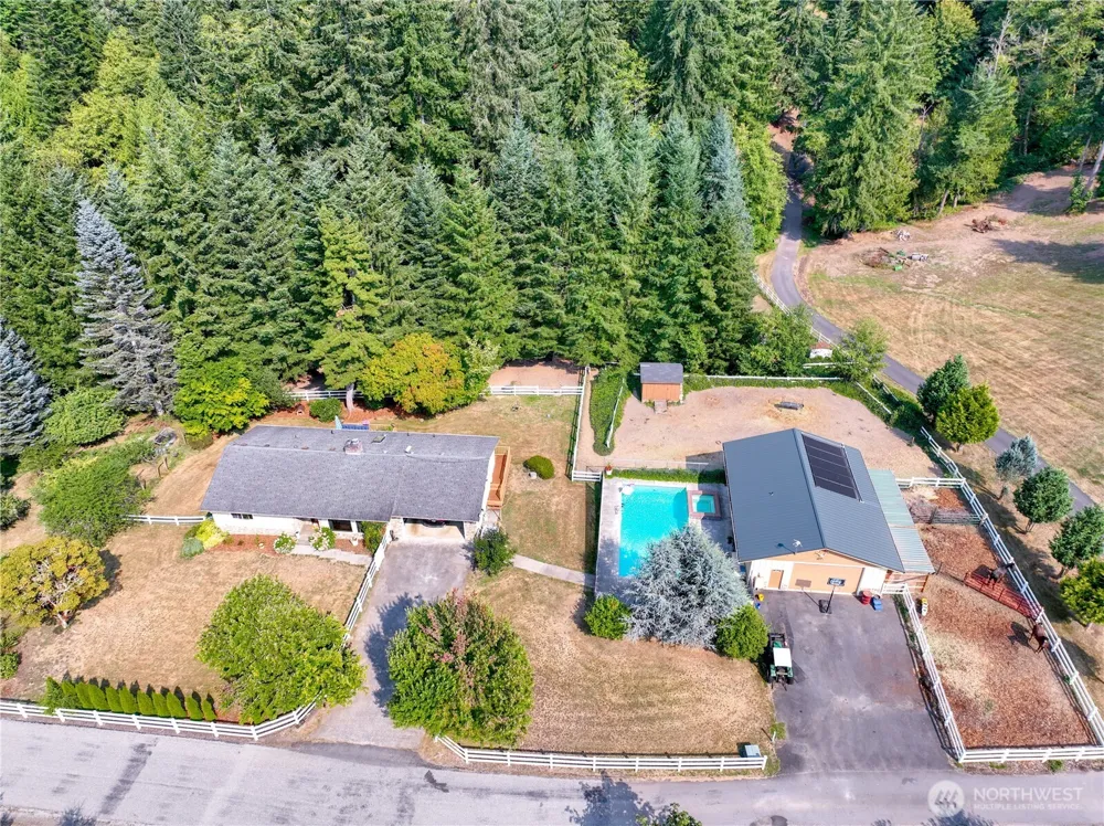 891 Young Road Kelso, WA 98626