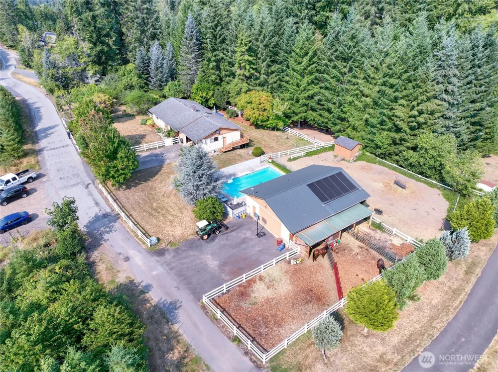 891 Young Road Kelso, WA 98626
