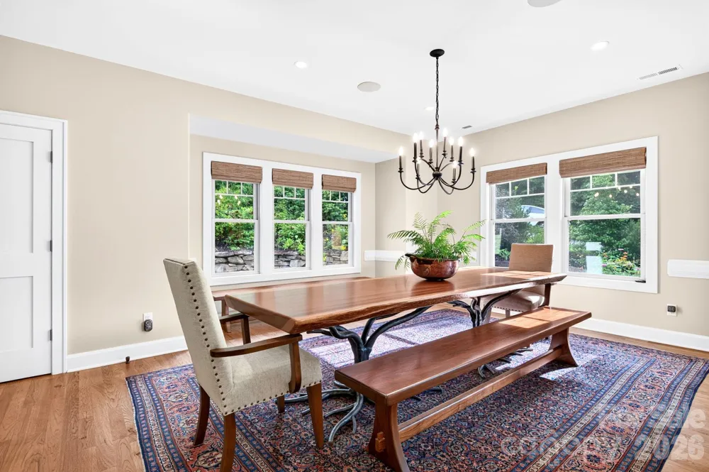 18 Hawks Pointe Lane Weaverville, NC 28787