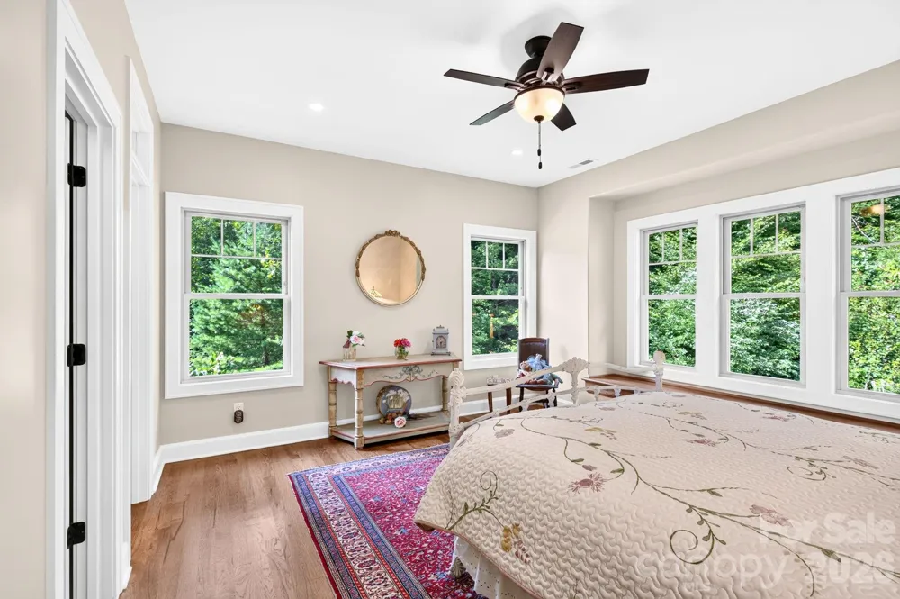 18 Hawks Pointe Lane Weaverville, NC 28787
