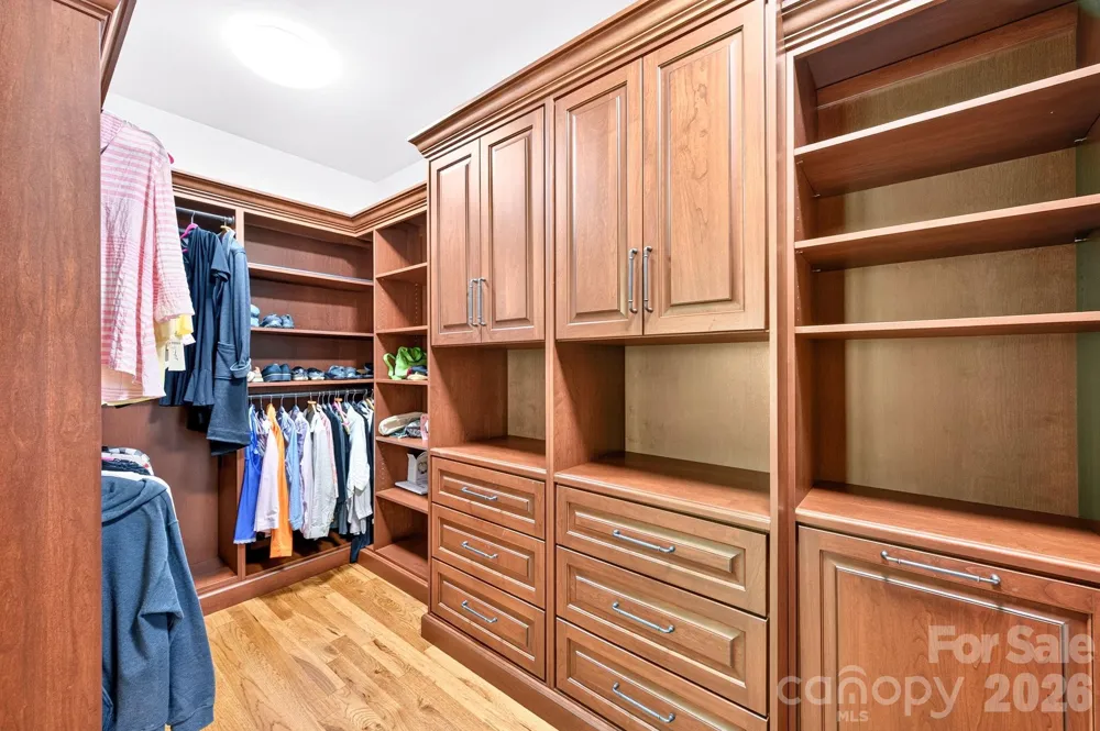 18 Hawks Pointe Lane Weaverville, NC 28787