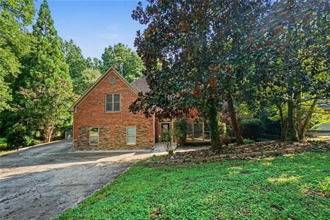 5195 Hickory Bend Terrace