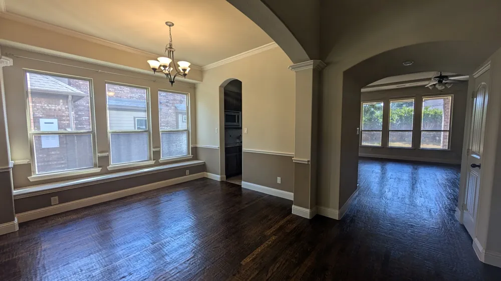 12231 Jackson Creek Drive Dallas, TX 75243
