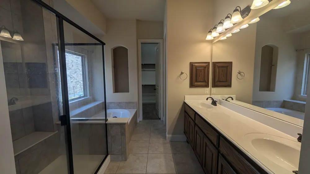 12231 Jackson Creek Drive Dallas, TX 75243
