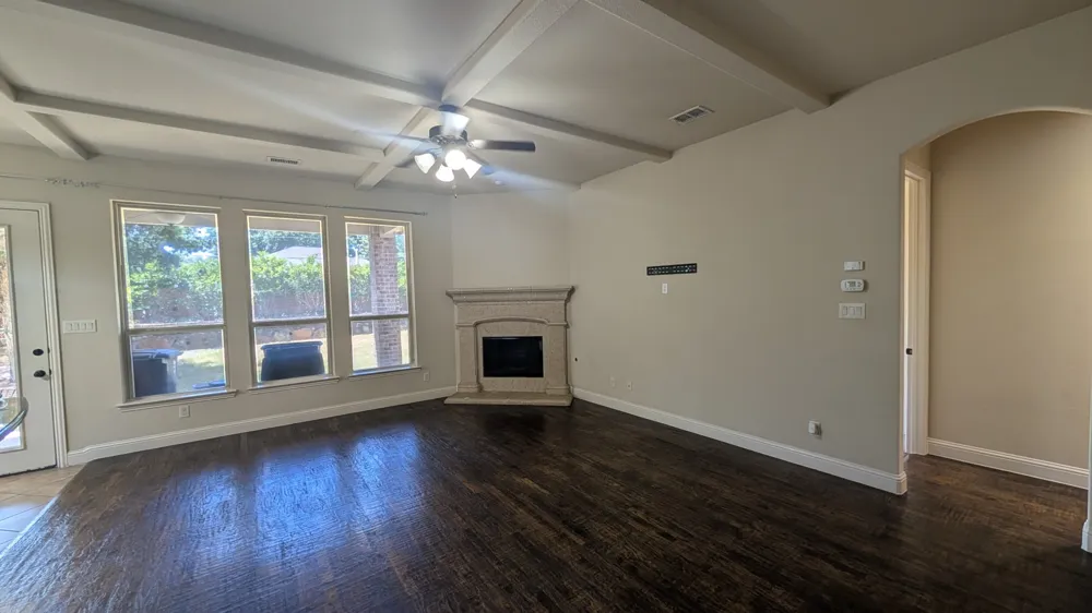 12231 Jackson Creek Drive Dallas, TX 75243