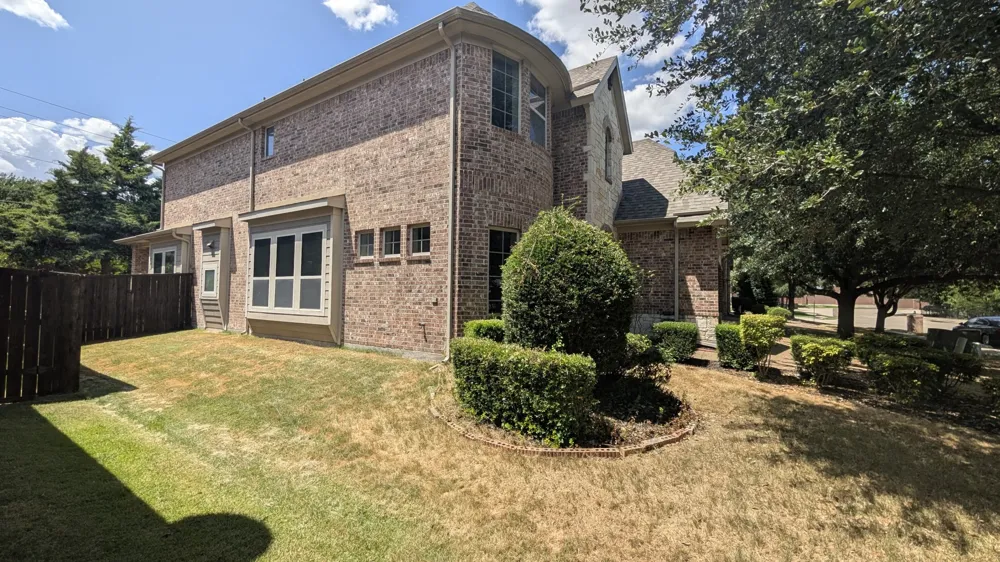 12231 Jackson Creek Drive Dallas, TX 75243