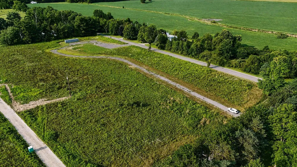 4906 Dietz Road Williamston, MI 48895