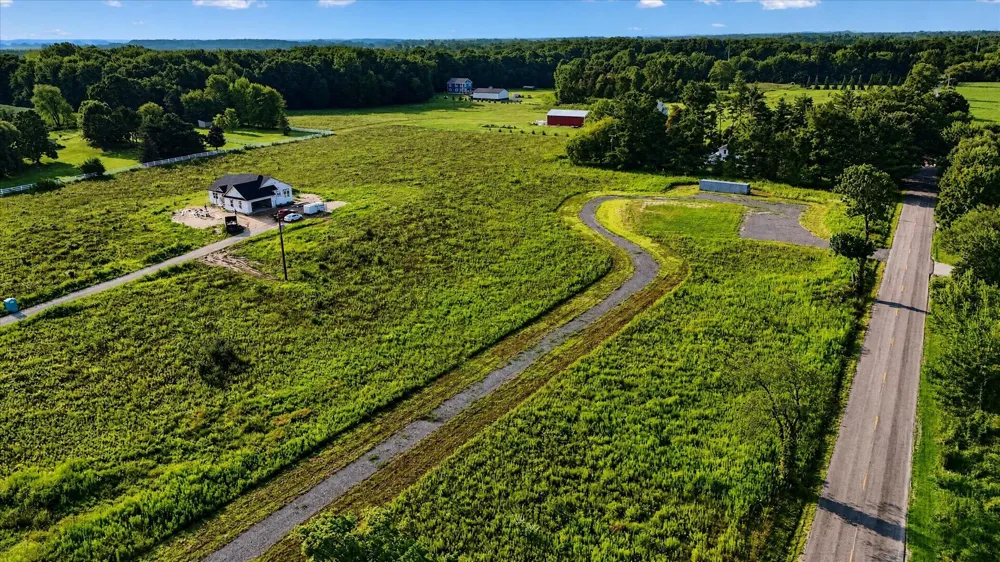 4906 Dietz Road Williamston, MI 48895