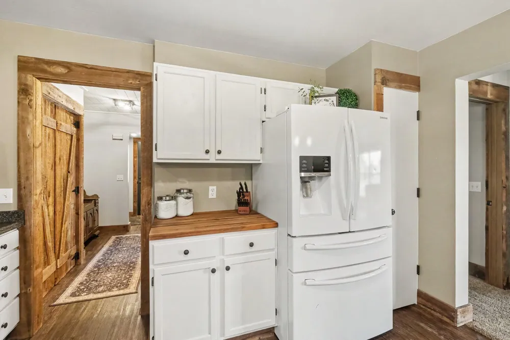 10320 Lincoln Lake Avenue NE Greenville, MI 48838