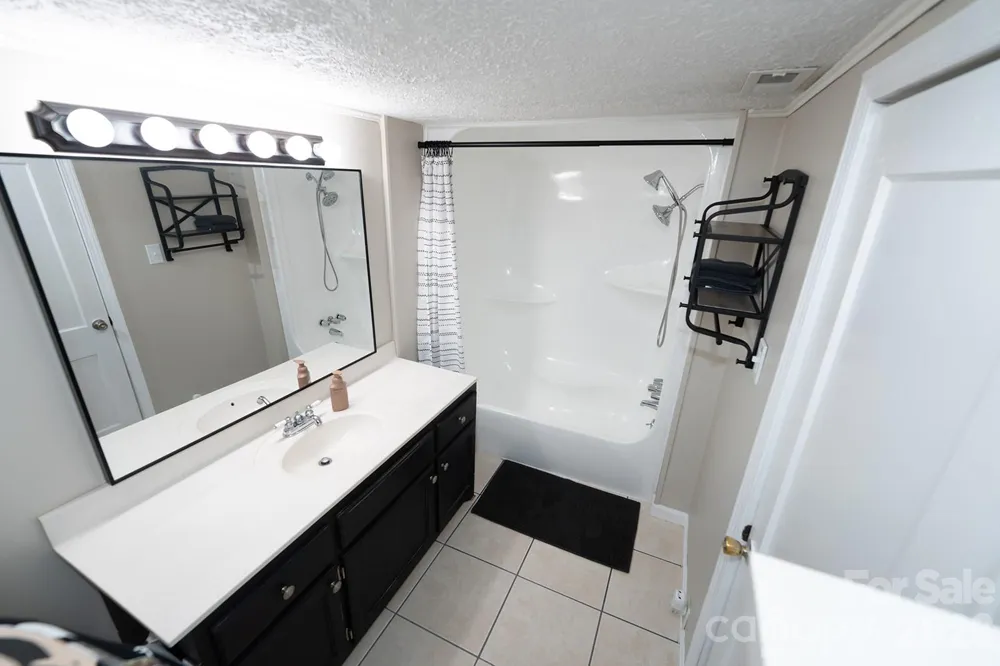 4170 Duff Drive Hudson, NC 28638