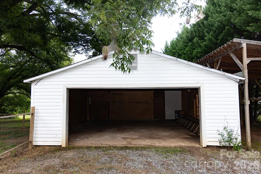 4170 Duff Drive Hudson, NC 28638