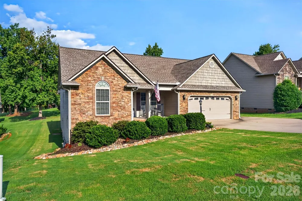 846 Affirmed Drive Boiling Springs, SC 29316