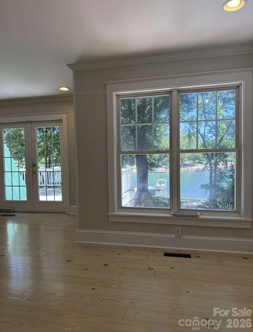 537 Stutts Road Mooresville, NC 28117