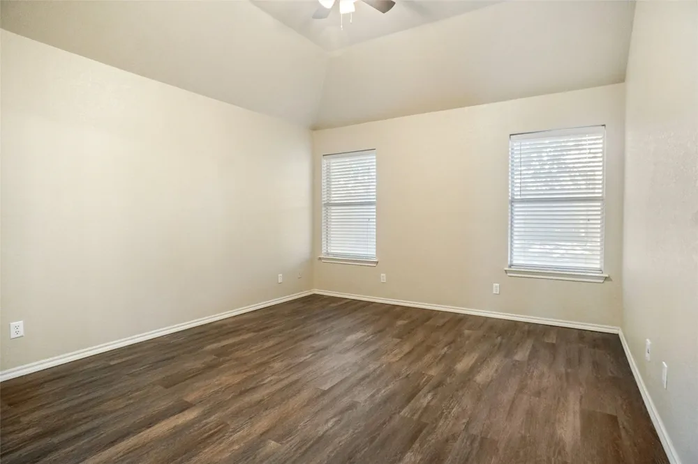 1025 Westgrove Drive Saginaw, TX 76179