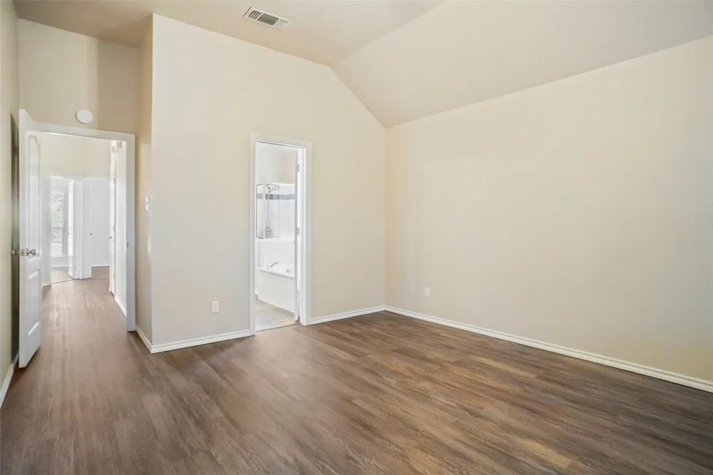 1025 Westgrove Drive Saginaw, TX 76179