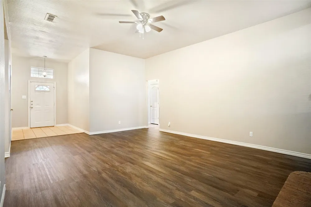 1025 Westgrove Drive Saginaw, TX 76179
