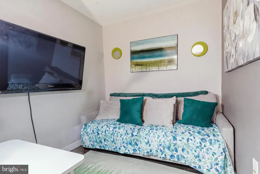 3600 S GLEBE ROAD #628W Arlington, VA 22202