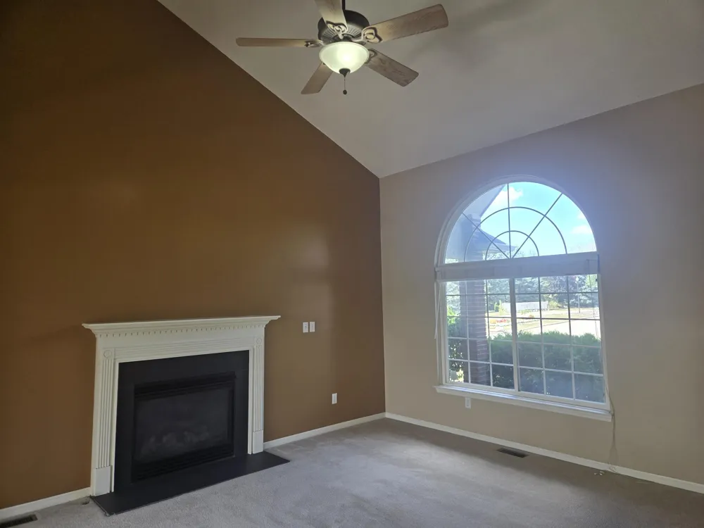 33445 Bay Hill Drive Romulus, MI 48174