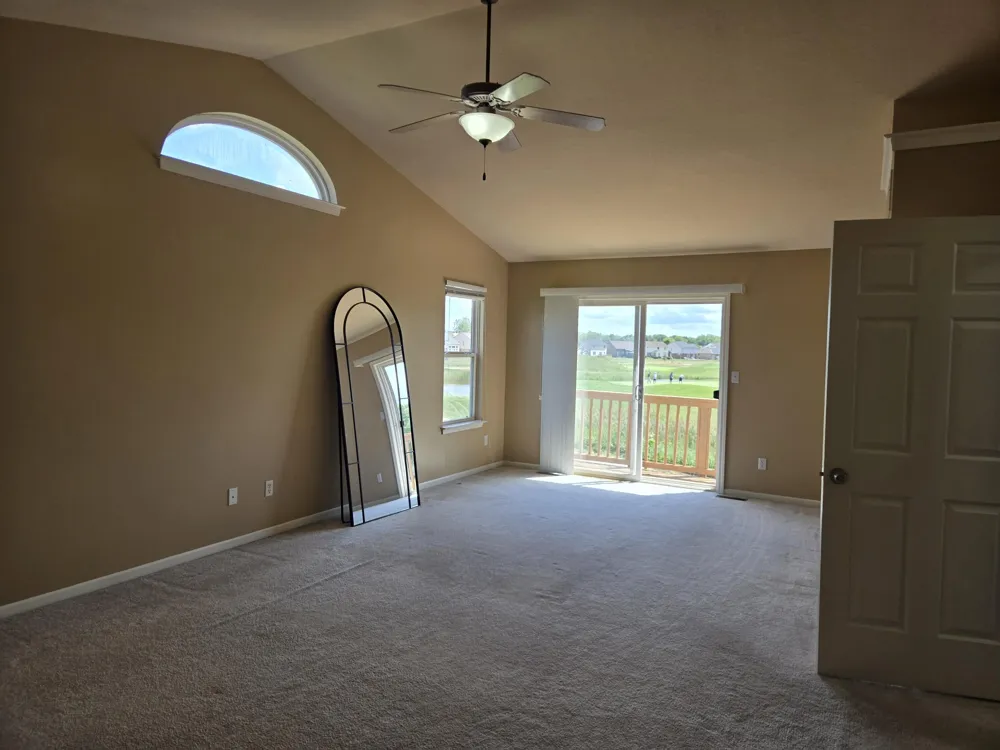33445 Bay Hill Drive Romulus, MI 48174
