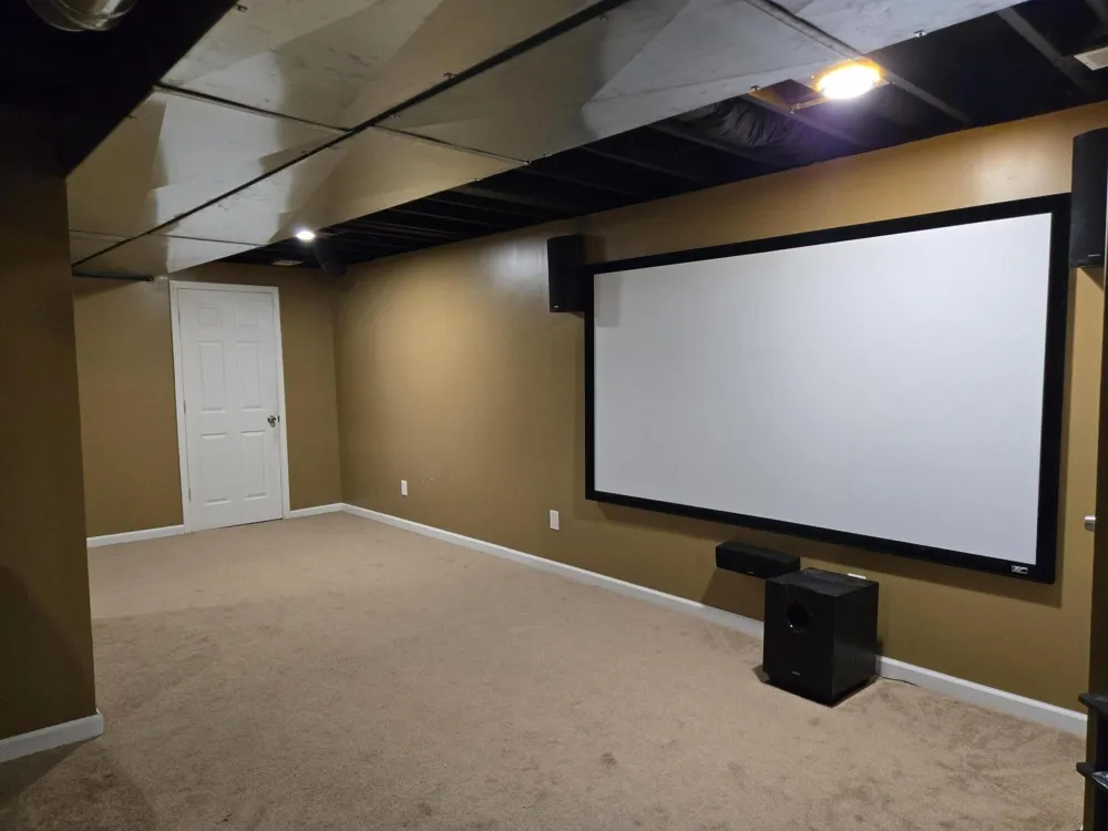 33445 Bay Hill Drive Romulus, MI 48174