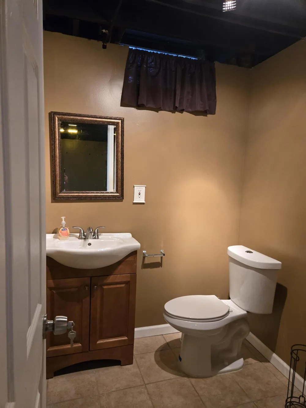 33445 Bay Hill Drive Romulus, MI 48174