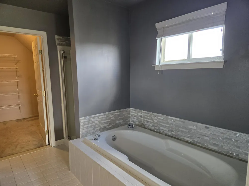 33445 Bay Hill Drive Romulus, MI 48174