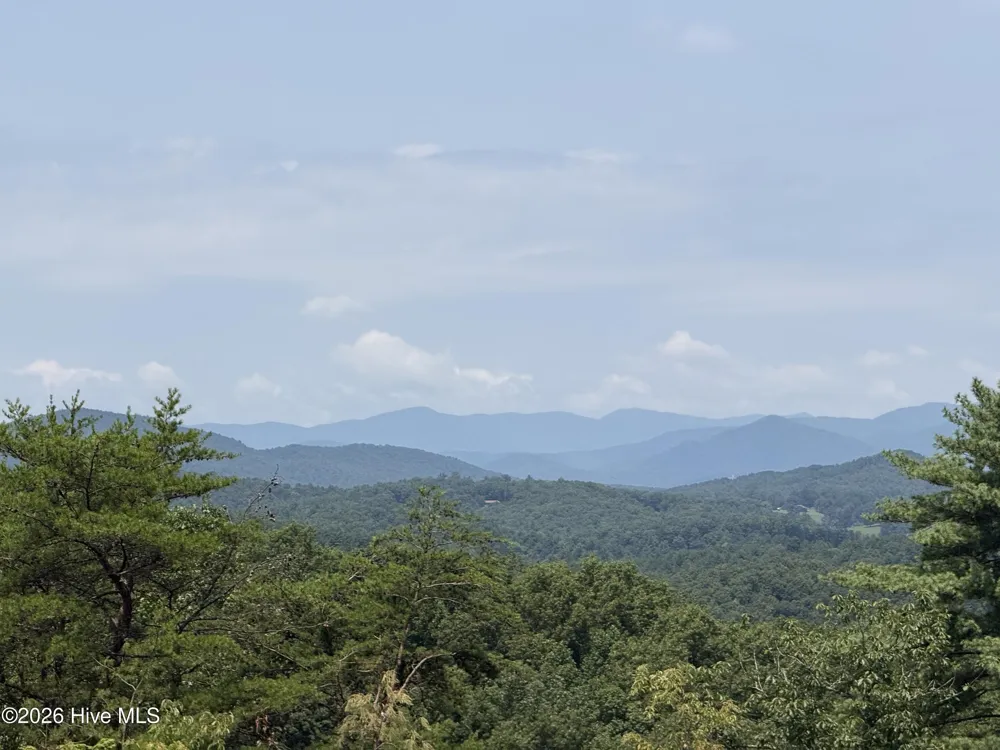 7 Avalon Crst Street Murphy, NC 28906