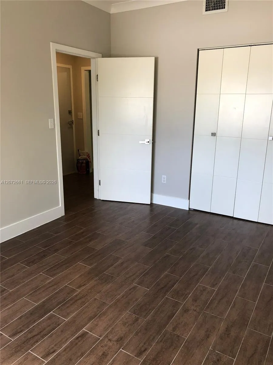 222 Sidonia Ave #12 Coral Gables, FL 33134