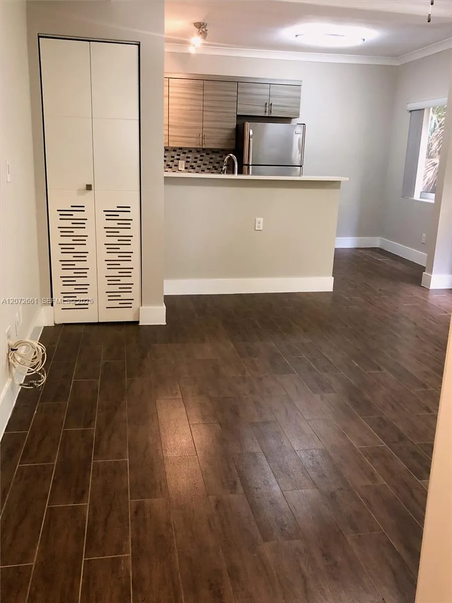 222 Sidonia Ave #12 Coral Gables, FL 33134